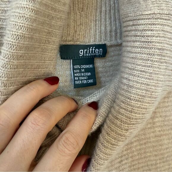 Griffen Cashmere Side Zip Cowl Neck Short Sleeve Sweater Top in Beige M - Picture 4 of 9